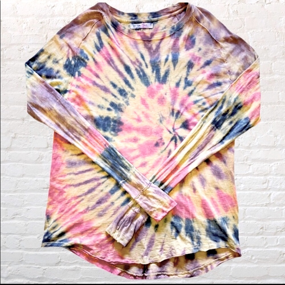 FREE PEOPLE Tie Dye Arden Oversized Tunic Tee long sleeve Raw hems boxy casual L